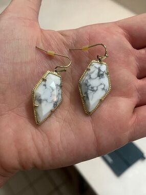 Kendra Scott Gold-Trim White Marble Drop Earrings